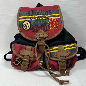 Harry Potter Hogwarts Alumni Backpack – Gryffindor Colors Red & Gold Crest Draws